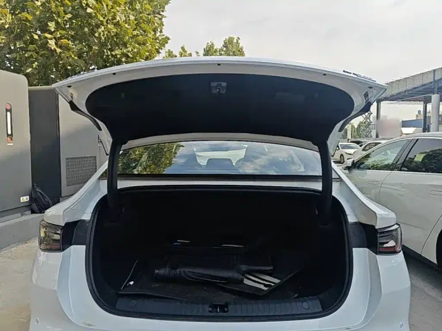BYD Seal 06 — Фото автомобиля 18