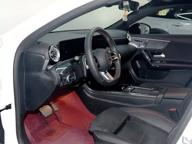Mercedes-Benz A-Class — Фото автомобиля 9