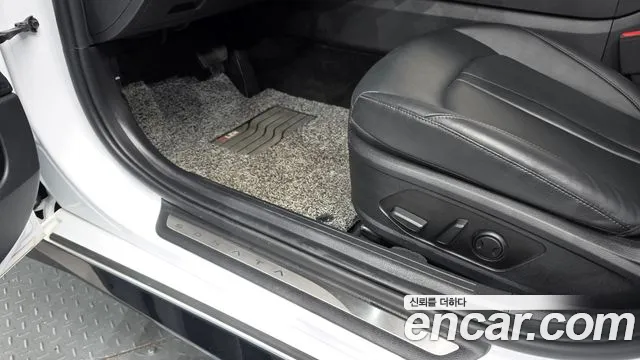 Hyundai Sonata DN8 — Фото автомобиля 24