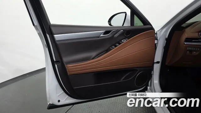 Genesis G80 RG3 — Фото автомобиля 13