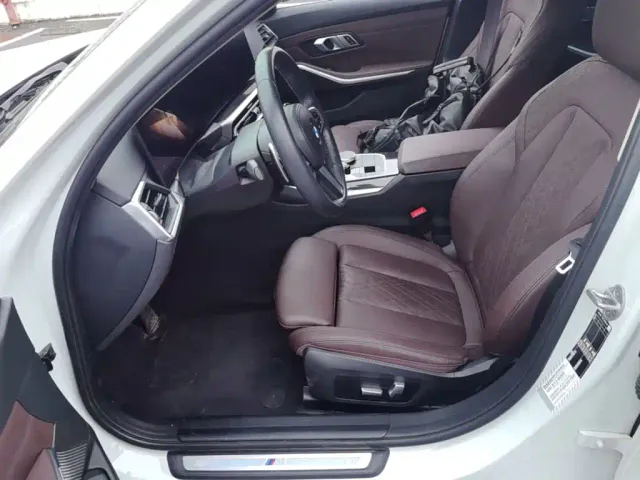 BMW 3 Series — Фото автомобиля 19