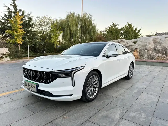 Bestune B70 — Фото автомобиля 3