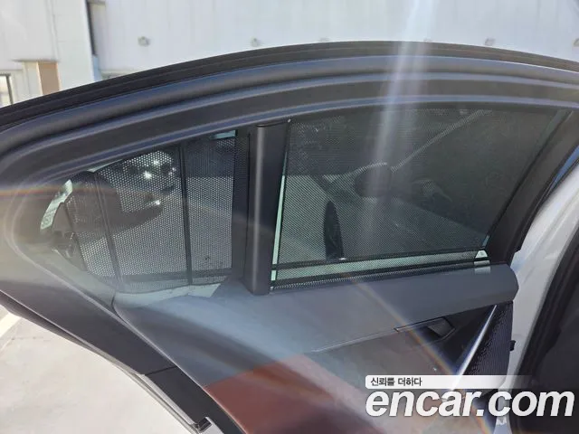 BMW 5 Series G60 — Фото автомобиля 12