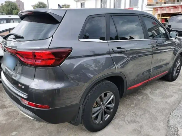 Changan CS75 — Фото автомобиля 6