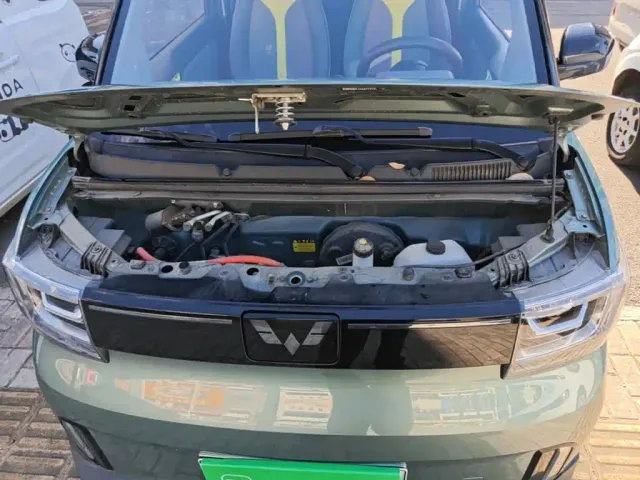 Wuling Hongguang Mini EV — Фото автомобиля 19