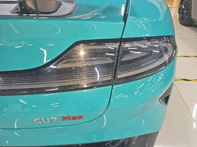 Xiaomi SU7 — Фото автомобиля 7
