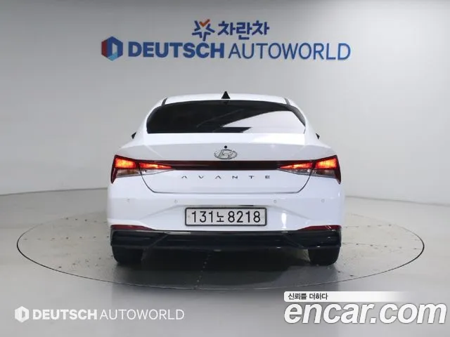 Hyundai AVANTE Avante (CN7) — Фото автомобиля 4