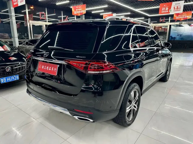 Mercedes-Benz GLE-Class — Фото автомобиля 4