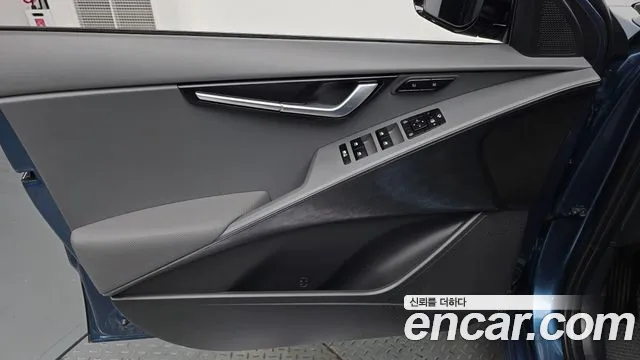 Kia Niro The All New — Фото автомобиля 13