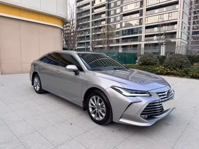 Фотография автомобиля — Toyota Avalon