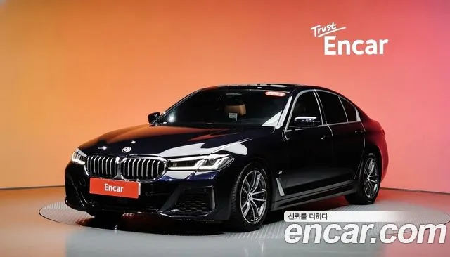 Фотография автомобиля — BMW 5 Series G30