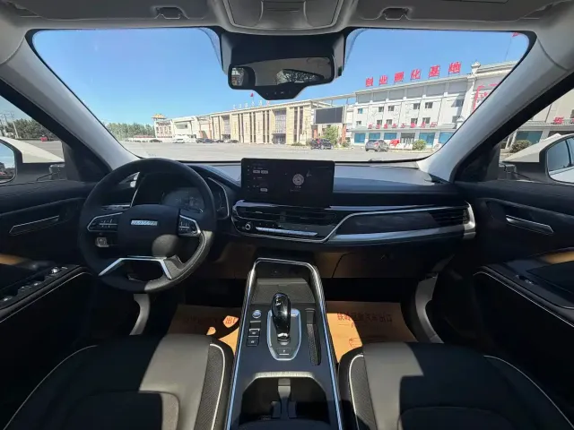 Haval H6 — Фото автомобиля 9
