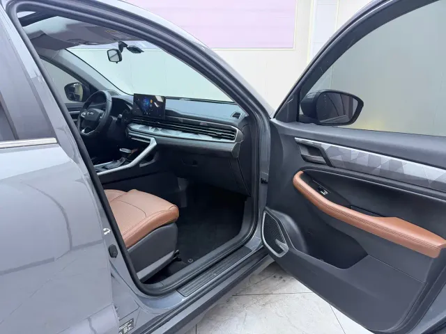 Geely Vision X6 — Фото автомобиля 21