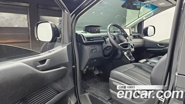 Hyundai Staria — Фото автомобиля 15