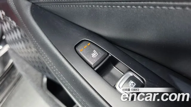 Kia K8 (New) Hybrid — Фото автомобиля 29