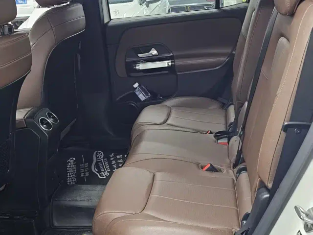Mercedes-Benz GLB-Class — Фото автомобиля 10