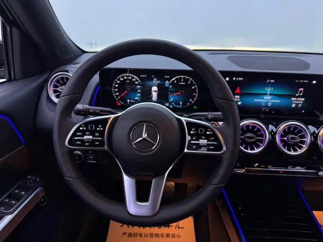 Mercedes-Benz GLB-Class — Фото автомобиля 10