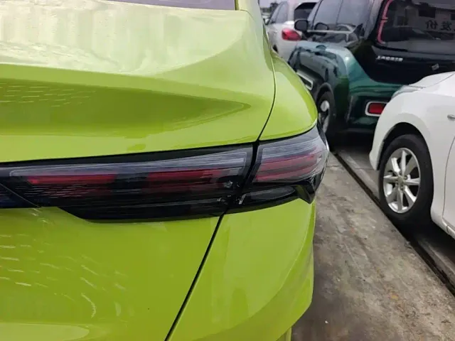 Geely Binrui — Фото автомобиля 7