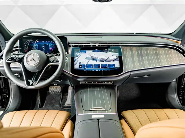 Mercedes-Benz E-Class — Фото автомобиля 13