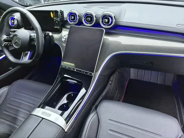 Mercedes-Benz C-Class — Фото автомобиля 12