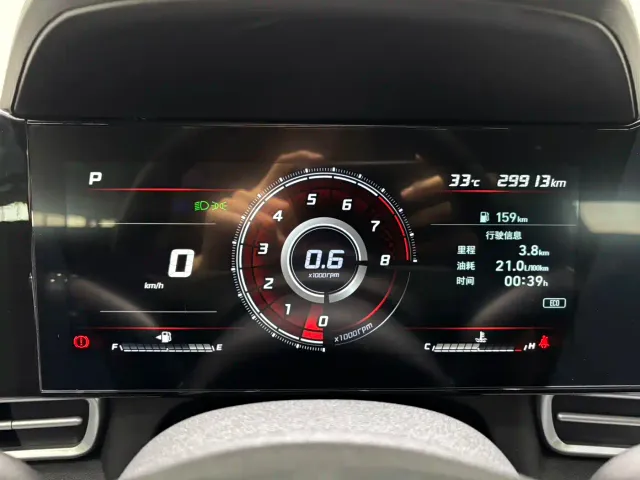 Hyundai Elantra — Фото автомобиля 22