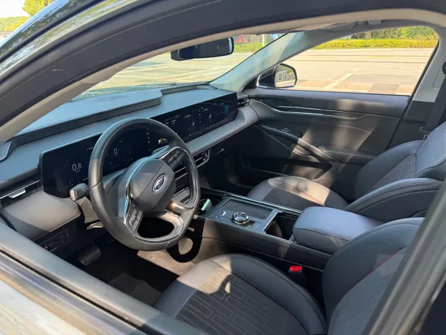 Ford Mondeo — Фото автомобиля 9
