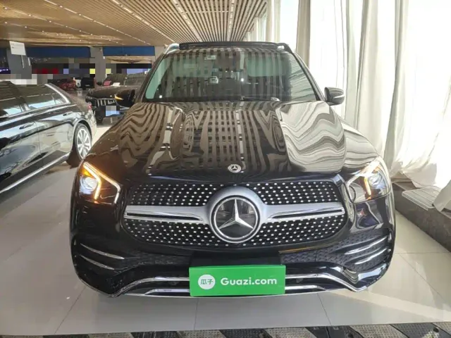 Mercedes-Benz GLE-Class — Фото автомобиля 2