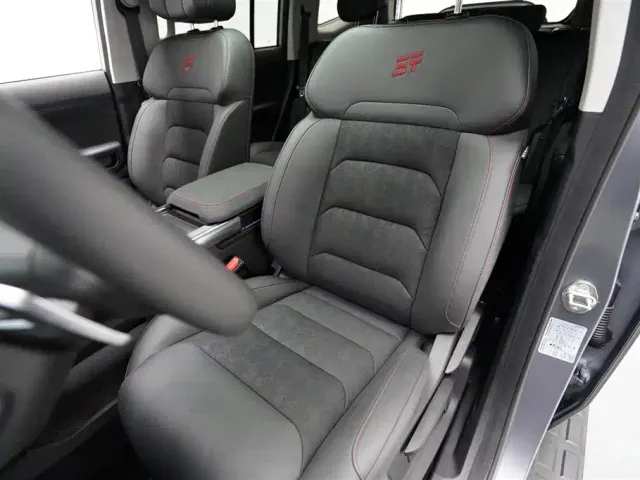 Jetour T2 — Фото автомобиля 4