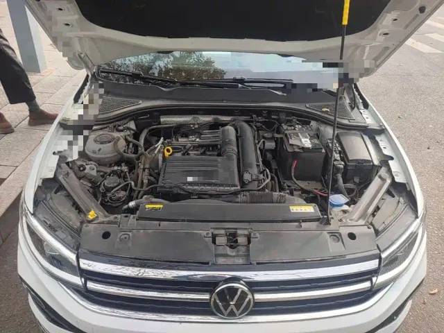 Volkswagen Bora — Фото автомобиля 16
