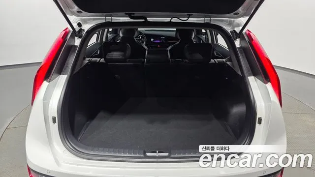 Kia Niro All Niro EV Air — Фото автомобиля 14