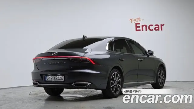 Hyundai Grandeur Новый Grandeur IG — Фото автомобиля 2