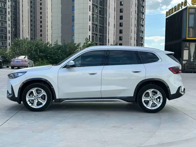 BMW X1 — Фото автомобиля 7