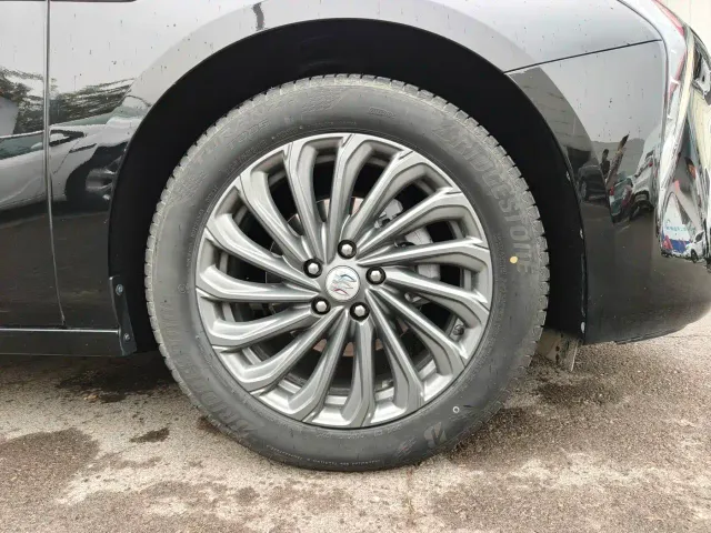Buick LaCrosse — Фото автомобиля 16