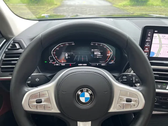 BMW X3 — Фото автомобиля 9