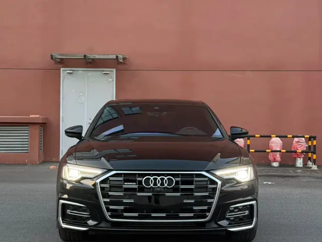Audi A6L — Фото автомобиля 2