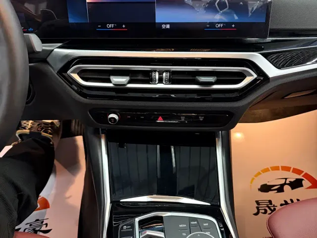 BMW 3 Series — Фото автомобиля 13