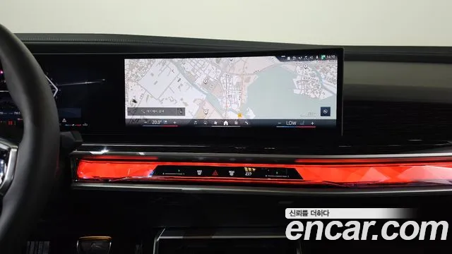 BMW 7-Series 7 серия (G70) 740i xDrive M Sport — Фото автомобиля 8