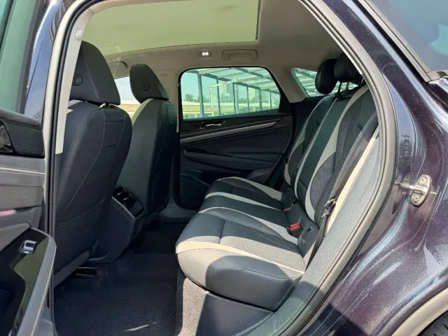 Volkswagen ID.7 Vizzion — Фото автомобиля 14