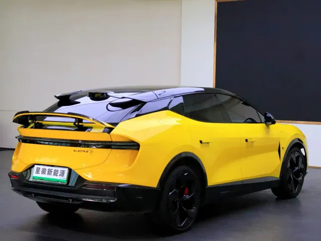 Lotus Eletre — Фото автомобиля 18