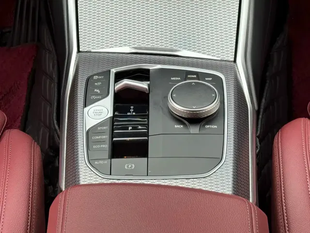 BMW 3 Series — Фото автомобиля 17