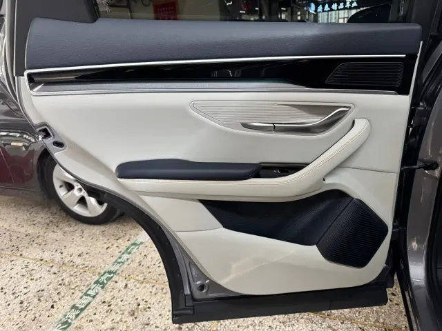 BYD Song PLUS — Фото автомобиля 8