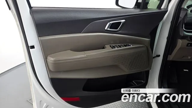 Kia Carnival 4th Gen — Фото автомобиля 13