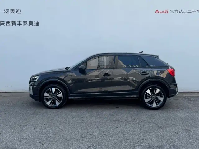 Audi Q2L — Фото автомобиля 23