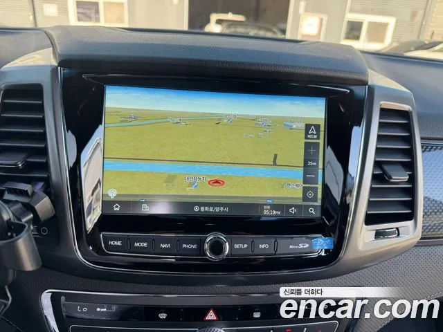 KG_Mobility_Ssangyong Rexton Новый Rexton Sport Khan Дизель 2.2 4WD — Фото автомобиля 14