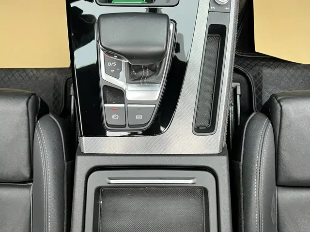 Audi Q5L — Фото автомобиля 16