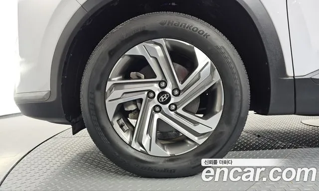 Hyundai Santa Fe New — Фото автомобиля 5