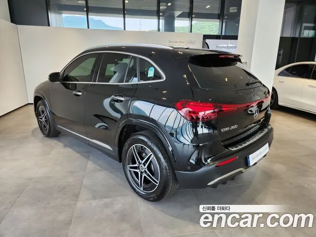 Mercedes-Benz EQA H243 — Фото автомобиля 3