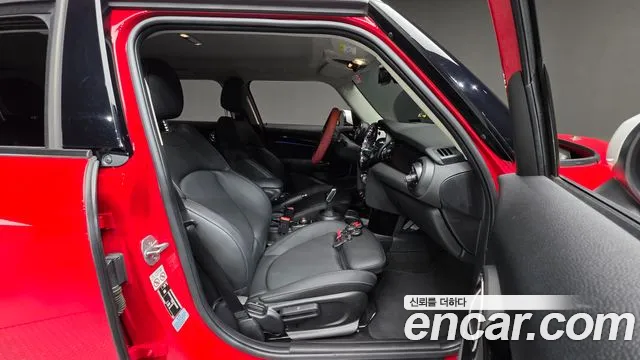 Mini Cooper Cooper 5 дверей Classic — Фото автомобиля 9