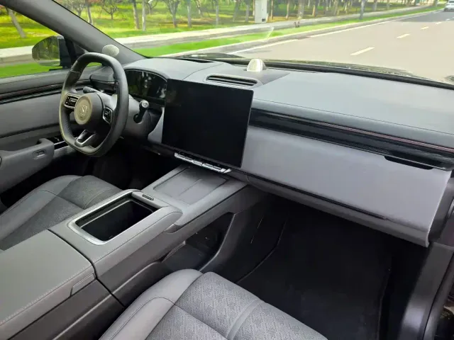 ZEEKR Zeekr 7X 2025 100kWh Long Range RWD Smart Driving Edition — Фото автомобиля 4