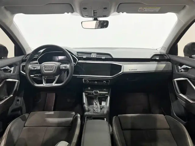 Audi Q3 — Фото автомобиля 13